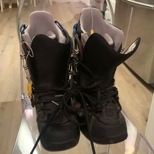 Burton snow boots offers